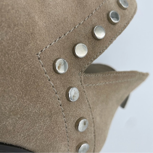MARC FISHER Dayne Studded Booties Dark Natural Suede Size 8.5 M - Picture 16 of 17